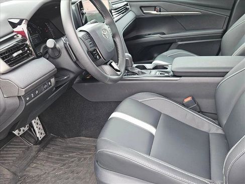Used 2026 Toyota Camry SE w/ Multimedia Upgrade Package FWD image 21