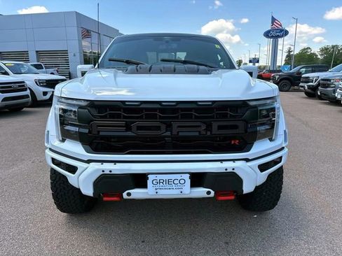 Used 2025 Ford F150 Raptor w/ Equipment Group 803A Raptor R AWD/4WD image 8
