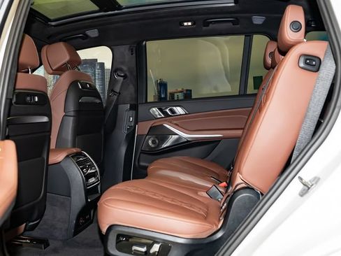 Used 2024 BMW X7 M60i w/ Executive Package AWD/4WD image 22