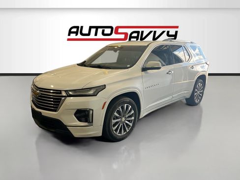 Used 2022 Chevrolet Traverse Premier AWD/4WD image 3