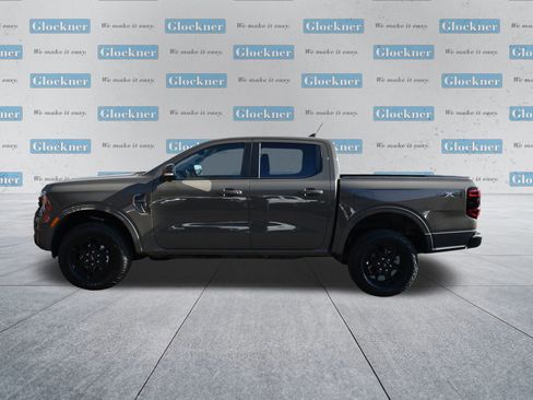 New 2025 Ford Ranger Lariat w/ Black Appearance Package image 16