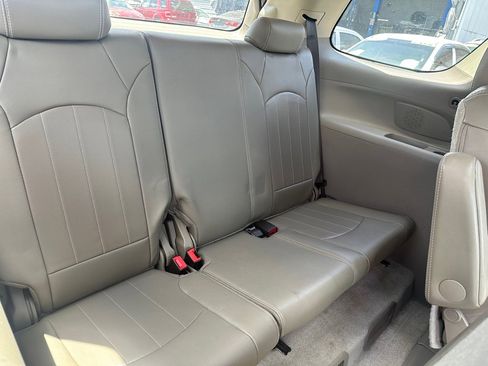 Used 2014 GMC Acadia Denali image 16