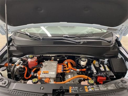 Used 2022 Chevrolet Bolt EUV Premier image 12