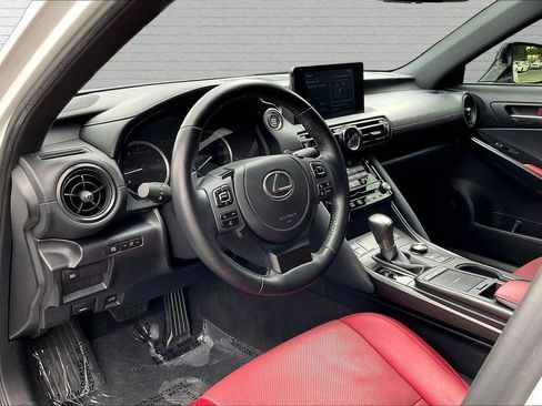 Used 2024 Lexus IS 300 w/ Comfort Package RWD image 16