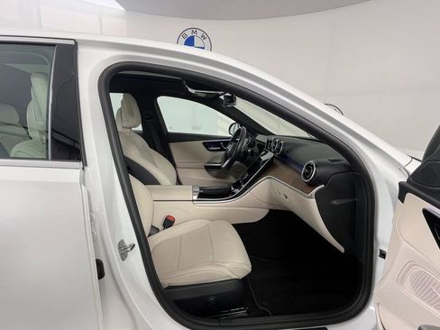 Used 2025 Mercedes-Benz C 300 4MATIC Sedan image 20