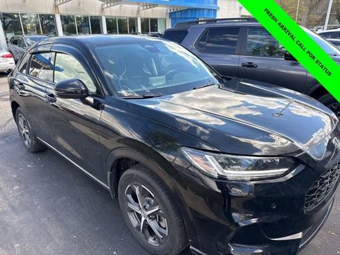 Used 2025 Honda HR-V EX-L image 6