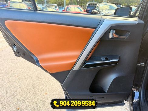 Used 2016 Toyota RAV4 Limited FWD image 65