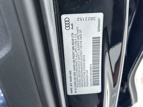 Used 2025 Audi A5 2.0T Premium Plus w/ Premium Plus AWD/4WD image 28