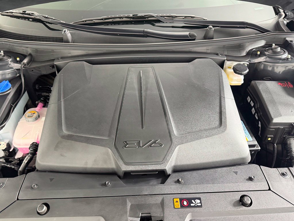 Used 2025 Kia EV6 Wind RWD image 21
