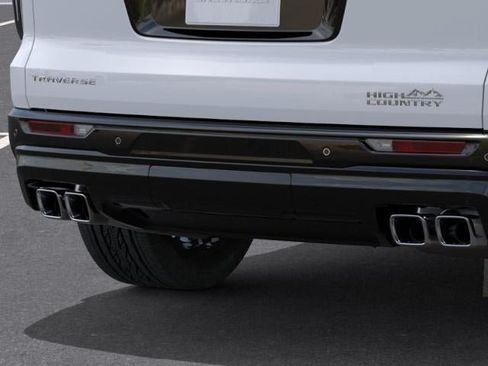New 2026 Chevrolet Traverse High Country w/ LPO, Floor Liner Package FWD image 14