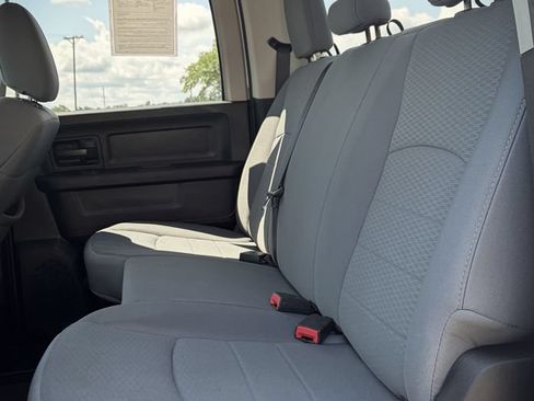 Used 2014 RAM 1500 Express AWD/4WD image 17