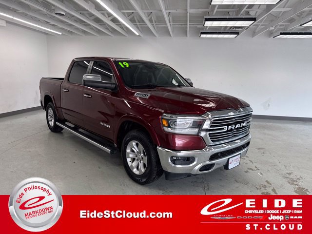Used 2019 RAM 1500 Laramie AWD/4WD image 1