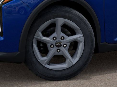 New 2025 Kia K4 LXS image 9