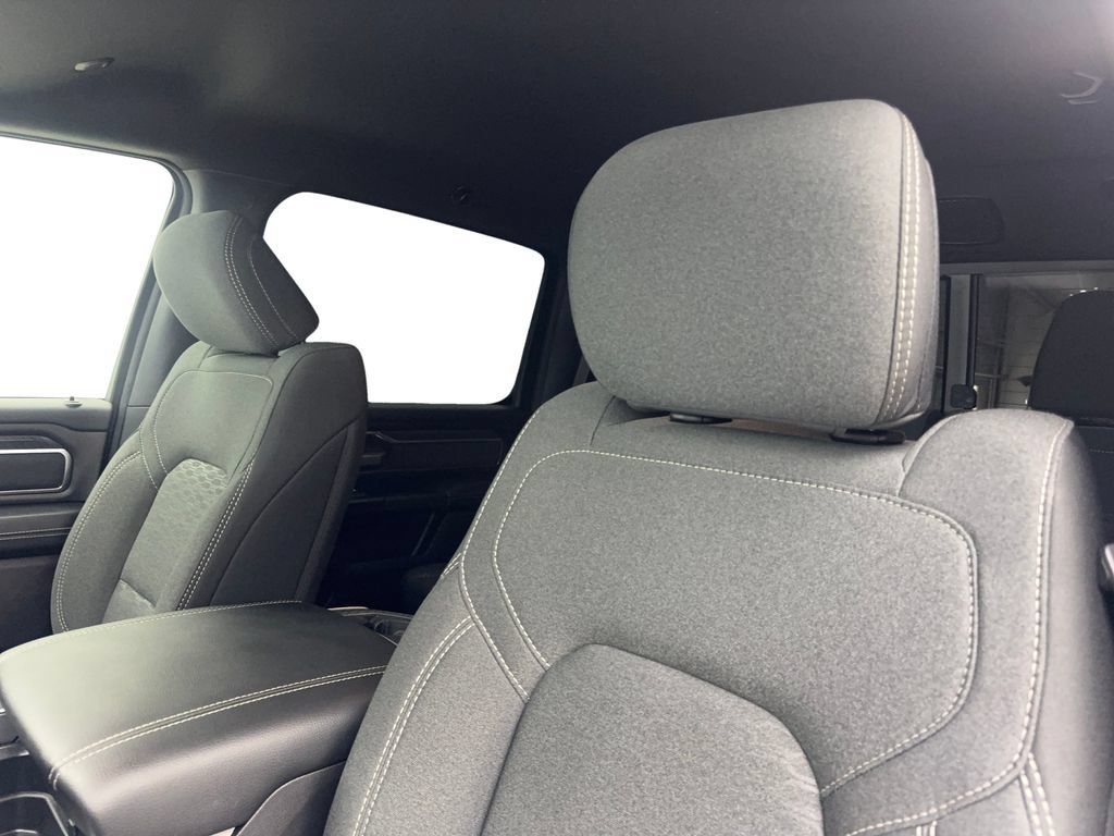 Used 2025 RAM 1500 Lone Star AWD/4WD image 31