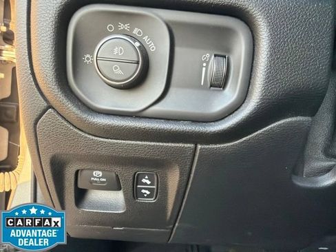 Used 2022 RAM 1500 Big Horn AWD/4WD image 16