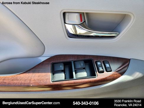 Used 2013 Toyota Sienna XLE w/ Entertainment Pkg AWD/4WD image 20