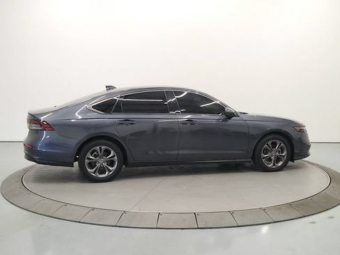 Used 2024 Honda Accord EX image 7