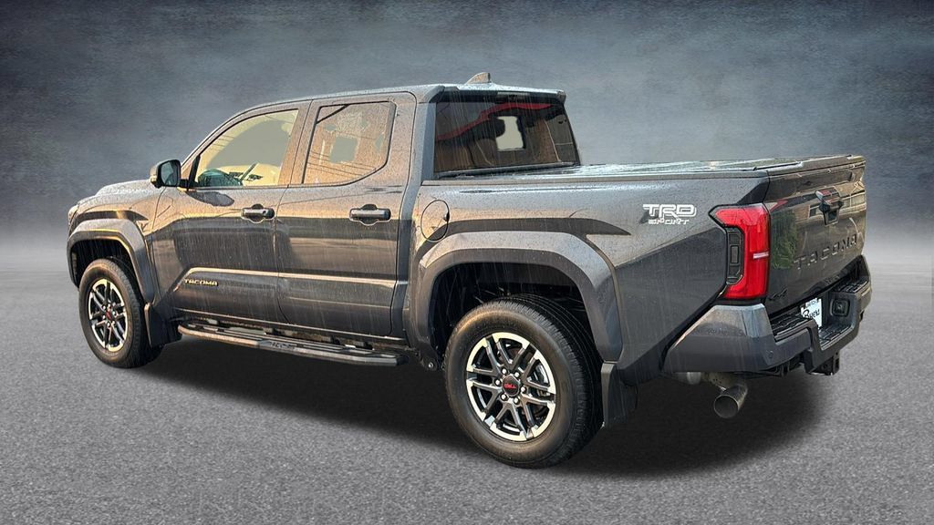 Used 2025 Toyota Tacoma TRD Sport w/ TRD Sport Premium Package AWD/4WD image 4
