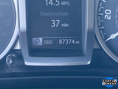 Used 2021 Toyota Tacoma SR5 image 33