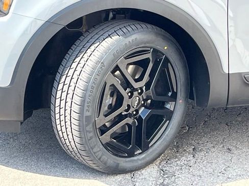 Certified 2024 Kia Telluride SX Prestige X-Line AWD/4WD image 3