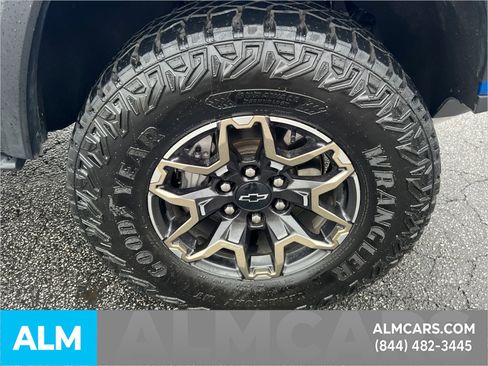 Used 2023 Chevrolet Colorado ZR2 w/ ZR2 Convenience Package III image 16