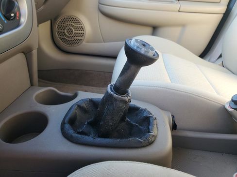 Used 2005 Saturn ION Level 2 w/ Power Pkg image 18