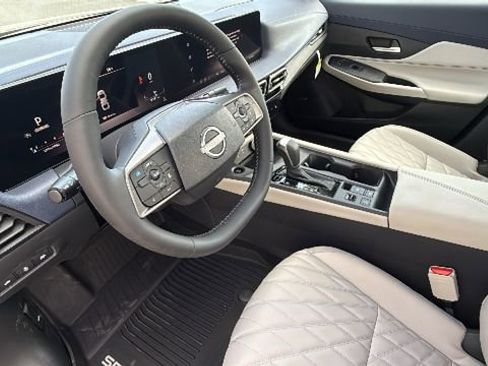 New 2026 Nissan Sentra SL w/ Floor Mat Package FWD image 10