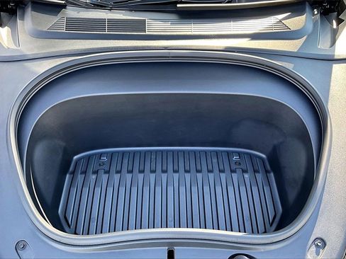 Used 2025 Tesla Model 3 Long Range image 28