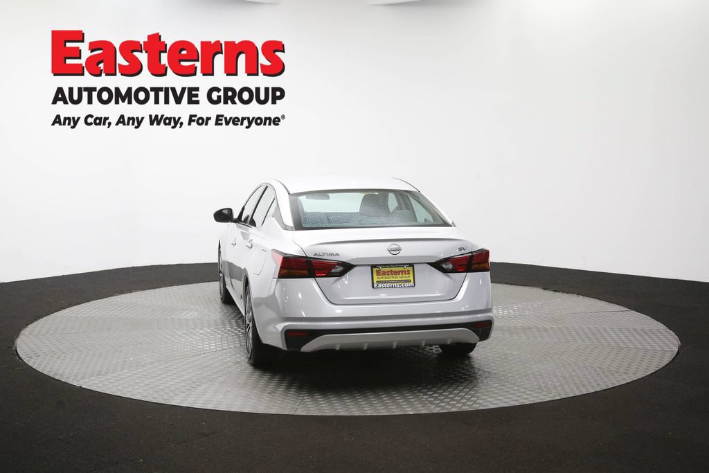Used 2024 Nissan Altima 2.5 SV FWD image 38