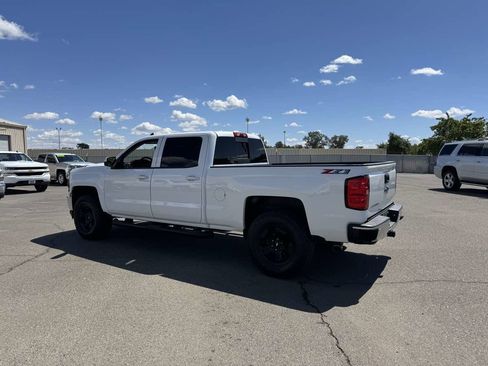 Used 2018 Chevrolet Silverado 1500 LT w/ All Star Edition image 8