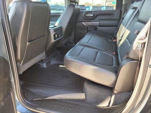 Used 2020 Chevrolet Silverado 2500 LTZ w/ LTZ Texas Edition image 3