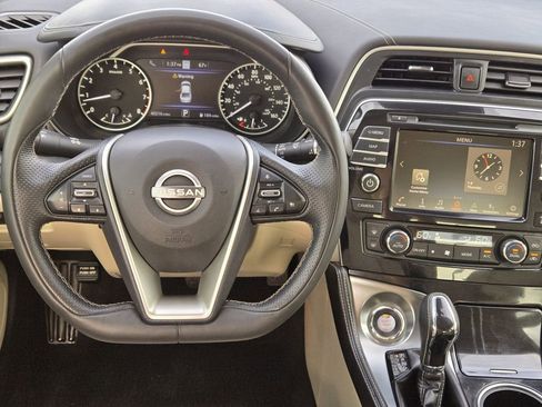 Used 2023 Nissan Maxima Platinum w/ Sport Mat Group image 10