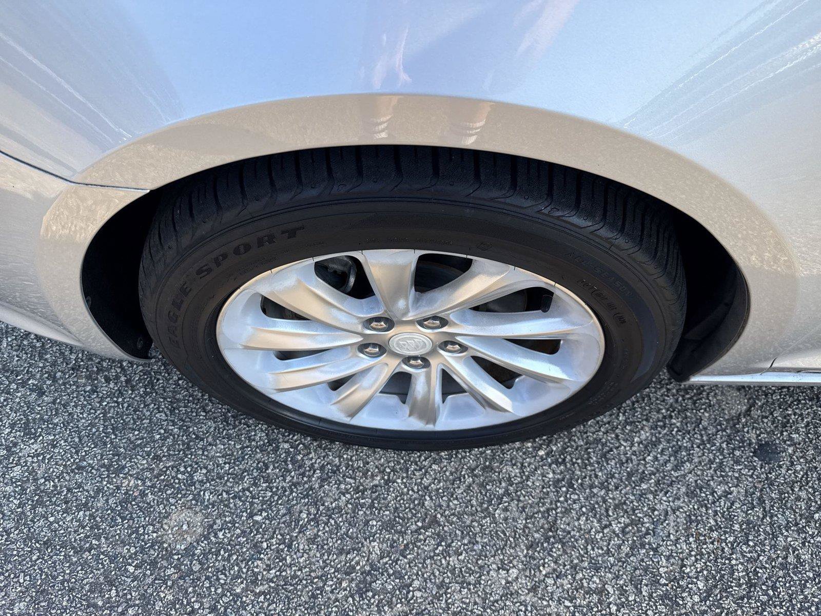 Used 2015 Buick LaCrosse Leather FWD image 24