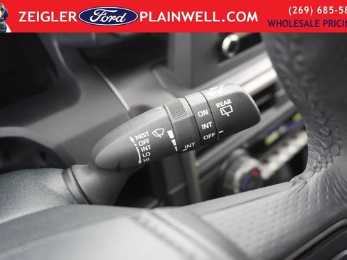 Used 2025 Toyota 4Runner SR5 image 27