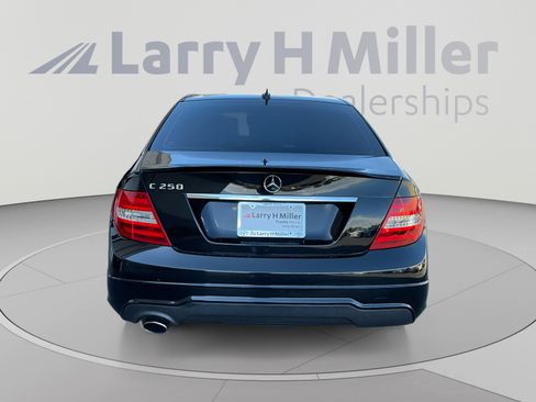 Used 2014 Mercedes-Benz C 250 Sedan image 4