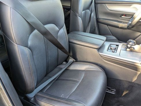 Used 2024 MAZDA CX-90 3.3 Turbo w/ Preferred Plus image 39