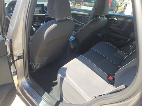 Used 2025 Volkswagen Jetta Sport FWD image 28