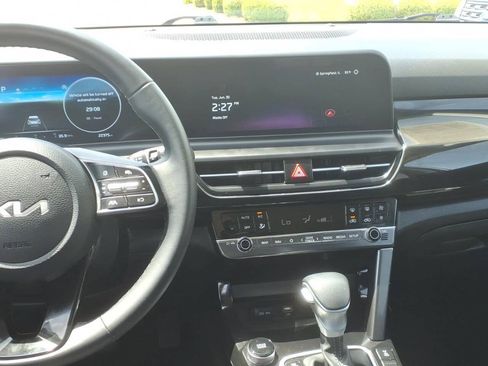 Used 2024 Kia Seltos S AWD/4WD image 6