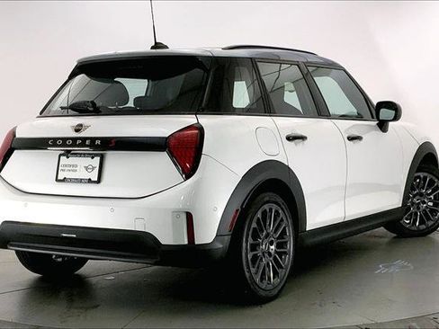 Certified 2025 MINI Cooper S image 12