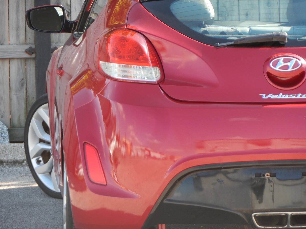Used 2013 Hyundai Veloster w/ Style Pkg FWD image 1