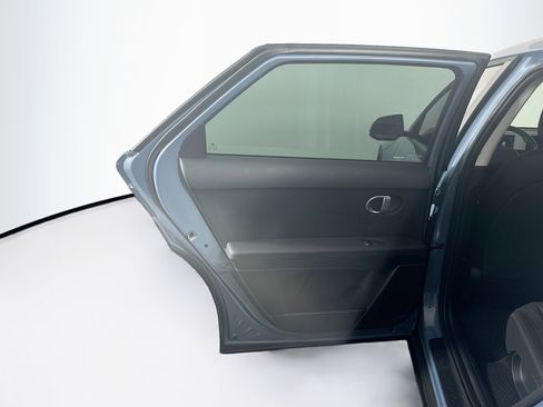 Used 2024 Hyundai Ioniq 5 SEL image 27