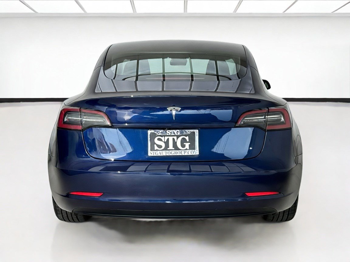 Used 2023 Tesla Model 3 Standard Range RWD image 5