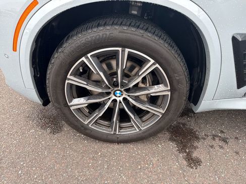 Certified 2024 BMW X5 xDrive40i w/ M Sport Package image 15