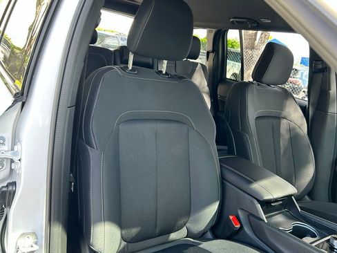 New 2025 Jeep Grand Cherokee Laredo image 31