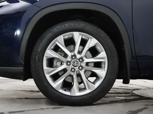 Used 2026 Toyota Highlander Limited image 33