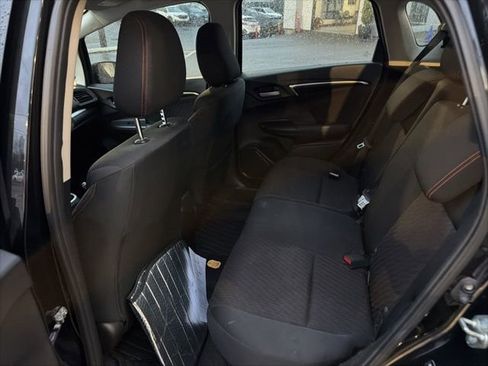 Used 2018 Honda Fit Sport image 6