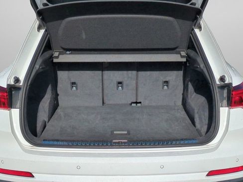 Used 2024 Audi Q3 2.0T Premium image 14