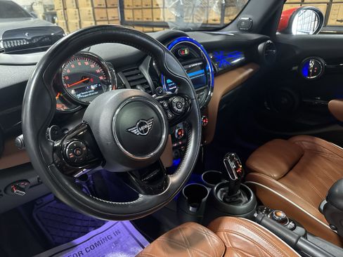 Used 2020 MINI Cooper S image 11