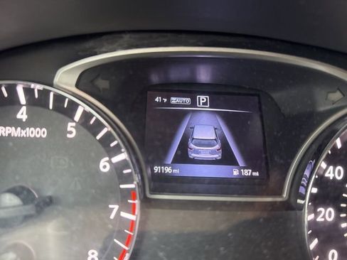 Certified 2017 Nissan Pathfinder SV w/ SV Cold Weather Package image 20