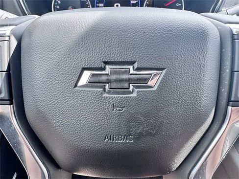 Used 2025 Chevrolet Blazer RS image 16